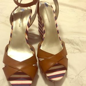 Tommy Hilfiger wedges. NWOT. Size 7.5